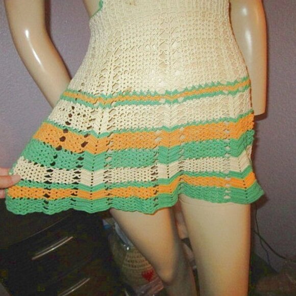 Vtg Hand CROCHET Country APRON Tie Back HALTER 50s 60s 70s Housewife RETRO Boho - Picture 5 of 9
